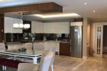 Bursa , Özlüce'de Mutfak Dekorasyonu tamamlandı 